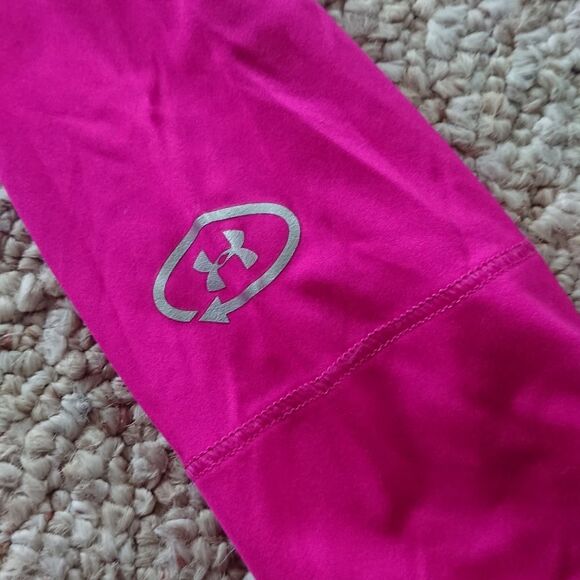 Under Armour MSU Michigan State Spartans Hoodie Semi Fitted Heat Gear size S/M - Picture 4 of 7